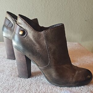 Nicole Dark Green/Brown Leather, Heeled Ankle Boots